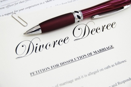 Can I File for Divorce in New York If My Spouse Has Moved Out of State?