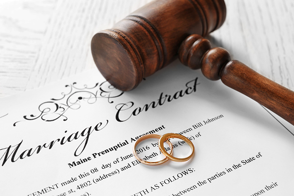 Understanding The Role Of A Prenuptial Agreement Lawyer